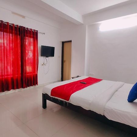 Lumino Karthika Hotel Munnar Buitenkant foto
