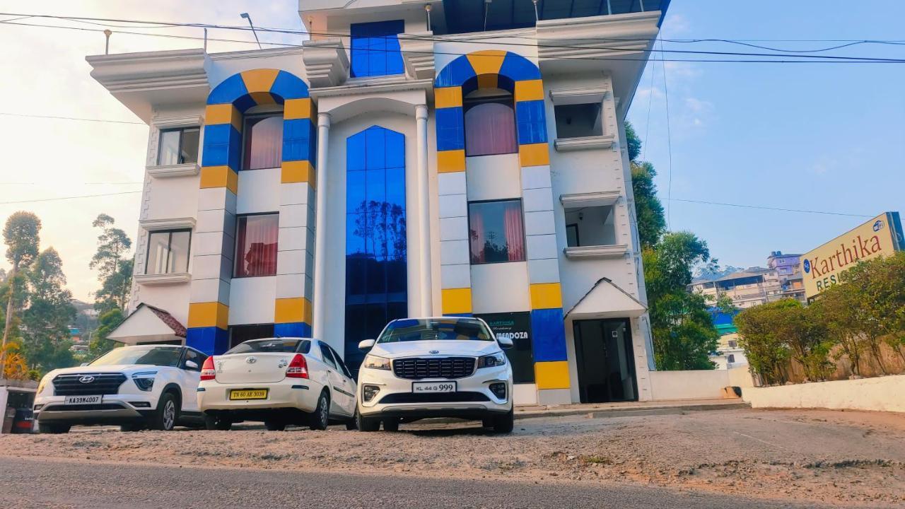 Lumino Karthika Hotel Munnar Buitenkant foto